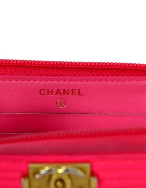 chanel neon patent pink wallet|Chanel Pink Wallet .